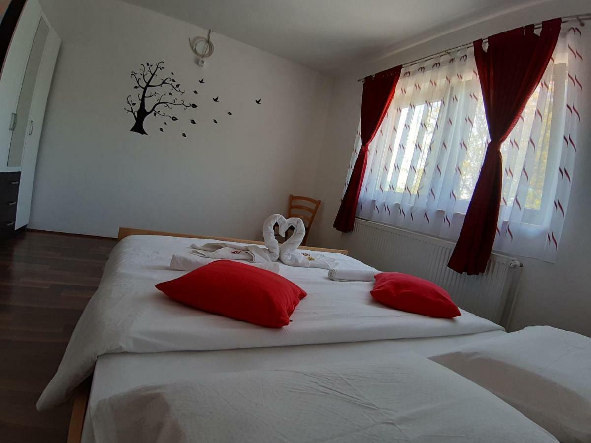 House Naomi Apartment กราโบวาซ ภายนอก รูปภาพ